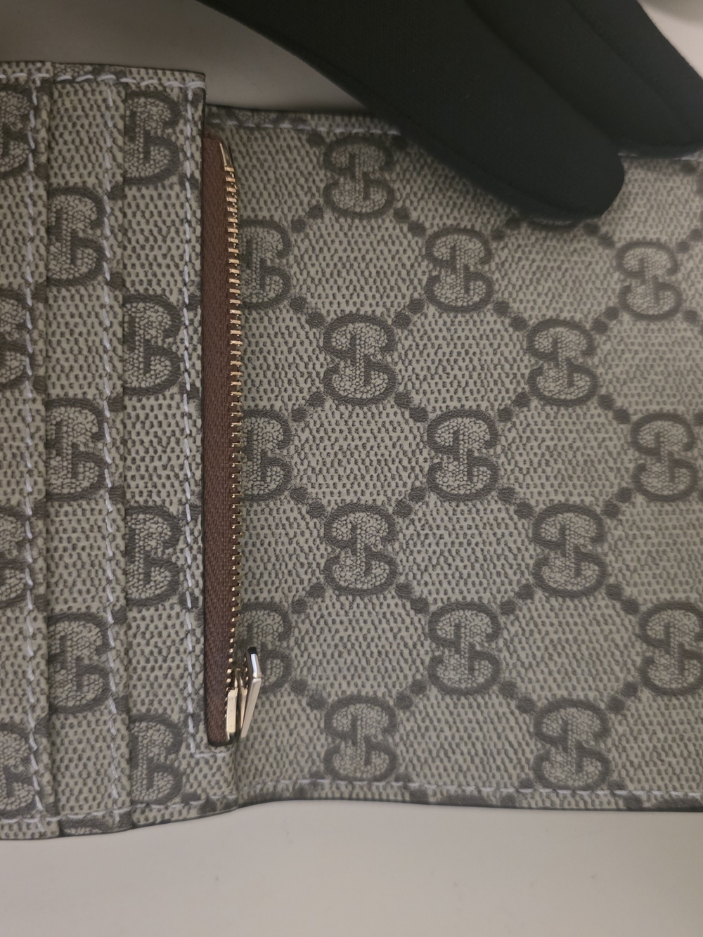 Gucci Brown Leather Wallet - GUCCI Logo - Picture 4 of 14